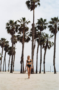 jcseelenmeyer-x-victoria-x-wanderlust-46-000018230014.thumb.jpg.9101824810e528d23d8a9b375a7def23.jpg