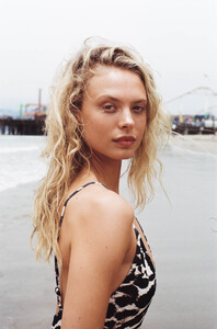 jcseelenmeyer-x-victoria-x-wanderlust-5-000018340019.thumb.jpg.1c2b60a08f16128db447a8636bd8090f.jpg