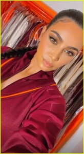 kim-k-instagram-2020-03.jpg