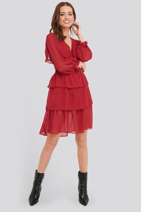 nakd_back_detail_flounce_dress_1014-000604-0004_04c.thumb.jpg.7dcf3e5d22f5c6537a96eb0e89af3ff9.jpg
