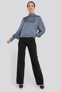 nakd_high_collar_satin_blouse_1017-000658-1501_04c.thumb.jpg.bf3a6781d757e7fa72a14f48c34385b1.jpg
