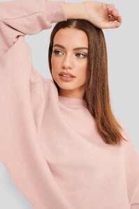 nakd_raw_hem_cropped_sweatshirt_1018-004884-0015_04g.thumb.jpg.b49814359af92960f2807e1e66e1e1ae.jpg