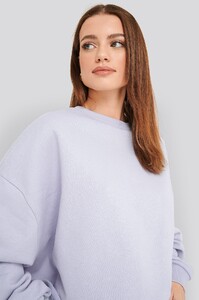 nakd_raw_hem_cropped_sweatshirt_1018-004884-0208_014g.thumb.jpg.2ee16c8051fdd61f6181987c755ccba1.jpg