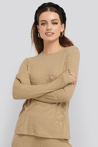 nakd_soft_ribbed_roundneck_long_sleeve_1044-000085-0005_01a.thumb.jpg.eb5841e56fb33ee380cfaafebafaef5e.jpg
