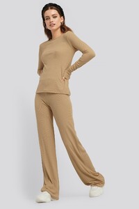 nakd_soft_ribbed_roundneck_long_sleeve_1044-000085-0005_03c.thumb.jpg.aff5b3312fbd04608087b93b824a5013.jpg
