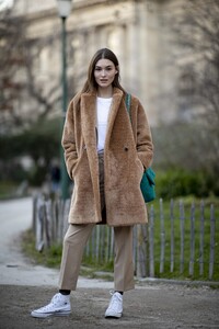paris-hc-str-a-rs20-6872-scaled.thumb.jpg.a137d74463e7c20ff833a9a3c7aa1718.jpg