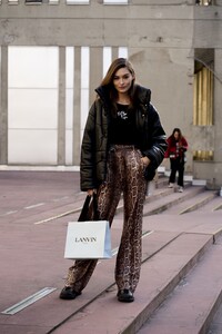 paris-m-str-a-rf20-09044-scaled.thumb.jpg.c8b79465fe45b0c4842bdea4271d5ac3.jpg