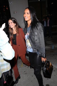 sara-sampaio-and-jasmine-tookes-at-catch-la-in-west-hollywood-01-10-2020-5.jpg