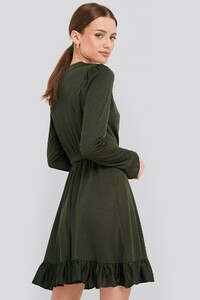 trendyol_binding_detailed_dress_1494-002711-0052_02k.thumb.jpg.c2627feebb64ce6ee2b310989078a899.jpg