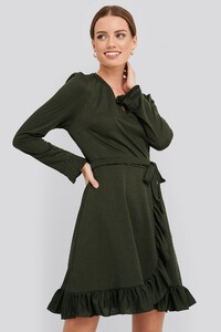 trendyol_binding_detailed_dress_1494-002711-0052_03j.thumb.jpg.051aa1b204a2da8b04773903227ededa.jpg