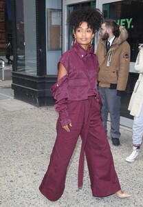 yara-shahidi-outside-build-series-in-nyc-01-14-2020-5.jpg