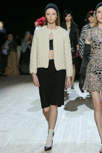 -00017-Marc-Jacobs-MJI_RUNWAY_Fall2020_Look17_SARAGRACE.thumb.jpg.d4dd125772dcbe05fd4033001fcfe830.jpg