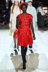 -00040-Marc-Jacobs-_FIO0399.thumb.jpg.443886b30e88f44ac2ac38f478553f28.jpg