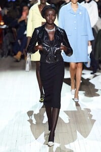-00068-Marc-Jacobs-_FIO0623.thumb.jpg.be057a4cae55f94e2d7df636b453f167.jpg