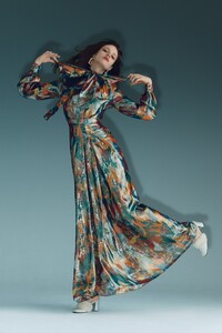 00001-FRANCOISE-FALL-20-RTW-CREDIT-IMAGE-GROUPE.thumb.jpg.359ee29bb923e122efb25a272d7c7b80.jpg