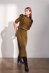 00005-Laura-Garcia-Ready-to-wear-Fall20.thumb.jpg.7717b7a78b9d5b30578f82be6e31964d.jpg