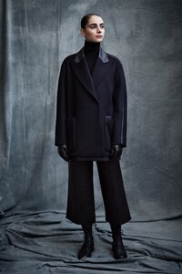 00007-max-mara-atelier-fall-20-RTW.thumb.jpg.5e3499621c417d3d66cb499512de9ca2.jpg