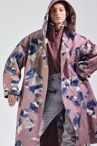 00009-Etoile-Isabel-Marant-SS20-credit-Mark-Kean.jpg