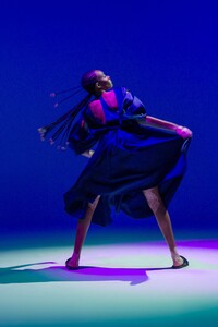 00012-Zac-Posen-NewYork-Spring-2020.jpg
