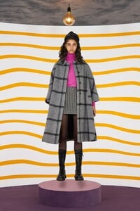 00018-Red-Valentino-RTW-Fall-20.thumb.jpg.9245ad969086aba5402a6983e1106731.jpg