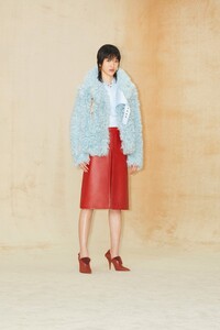 00022-BURBERRY-COLLECTION-PRE-FALL-2020.jpg