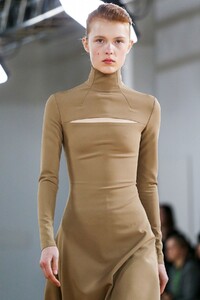 01_VictoriaVedi____62628189.thumb.jpg.1c2f246d36a3292fb80b10ad02024276.jpg