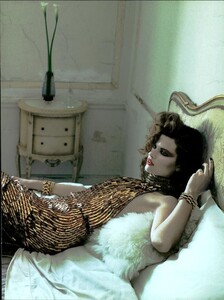 ARCHIVIO - Vogue Italia (October 2007) - The Chic Old Days - 010.jpg