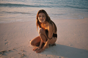 1023581522_LilOliday-15.thumb.jpg.9c2ebfbb3b94ab4f890e21d2ab161a8b.jpg
