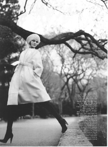 Harper's Bazaar US (July 2006) - Trends from New York - 013.jpg