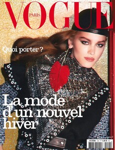 1036730745_VogueParisOctober2019.thumb.jpg.fdff2b7d0bec8a4c485d22317e2e3d2f.jpg