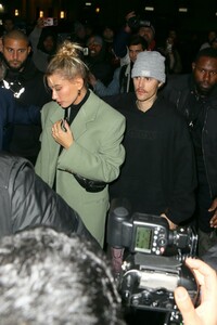       bal090220BZNimage124.jpg