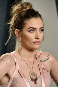 Paris+Jackson+2020+Vanity+Fair+Oscar+Party+Zg7XpbxZP--x.jpg