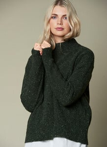 blarney lambswool crew neck sweater green.jpg