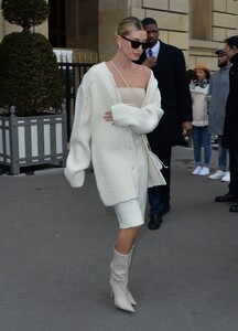         bal270220BZNimage115.jpg
