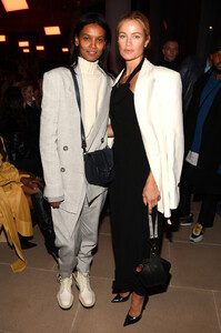 Liya+Kebede+Proenza+Schouler+Front+Row+February+ykfLXw3sZBFx.jpg