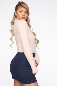 12-30-19_Studio_2_MA_KYS_11-14-30_28_SS1319_Pink_P_31805_JK.jpg