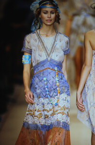 1237289837_chloe-ss-1994(1).thumb.jpg.041b18406c9cf743c6ed5c989f1fe7fb.jpg