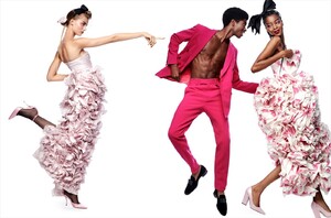 1267505286_VoguegermanyNovember201910.thumb.jpg.88af773cddeef5c8991439a426e69f0c.jpg