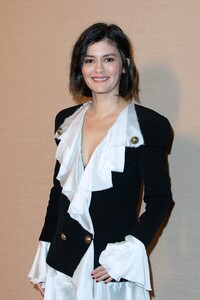         aud280220BZNimage9.jpg