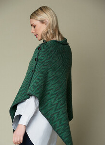 Herringbone Wool Poncho green 02.jpg