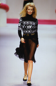 chanel-fw-1995 (34).jpg