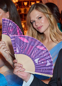 137539888_mcfan-celeblounge-net21-02-2020-12-27_22.thumb.jpg.1e3d7f30a9ef2a027d6564444ab6a1d1.jpg