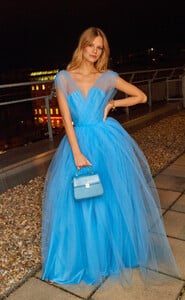 137539940_mcfan-celeblounge-net21-02-2020-12-27.thumb.jpg.8a1b9b83674c86ebfd93bc37c6c1f951.jpg