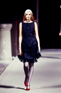 1400170122_MartineSitbon1994WomenRTW67.thumb.jpg.1ab35ab4d7c2ea1bab3cb3202aa6f6e1.jpg