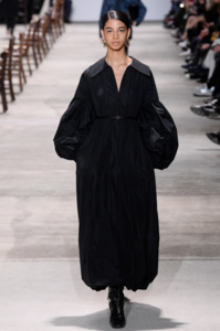 1418990406_JilSander(6).thumb.png.ce515f394e754389d8b06db40c963b45.png