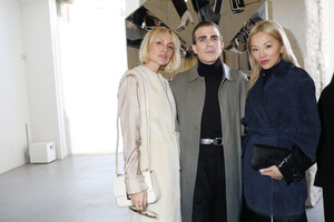 Tina+Leung+Bally+Collection+Presentation+GDmDQI_kXRjx.jpg