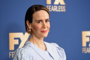 Sarah+Paulson+FX+Networks+Star+Walk+Winter+KYzvByQVBNgx.jpg