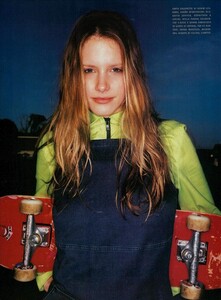 ARCHIVIO - Vogue Italia (February 1999) - Multicolor Outwear - 008.jpg