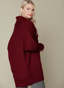 Currow Lattice Weave Cardigan red 02.jpg