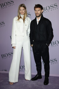 Toni+Garrn+BOSS+Photocall+Milan+Fashion+Week+dXb-MgICghtx.jpg